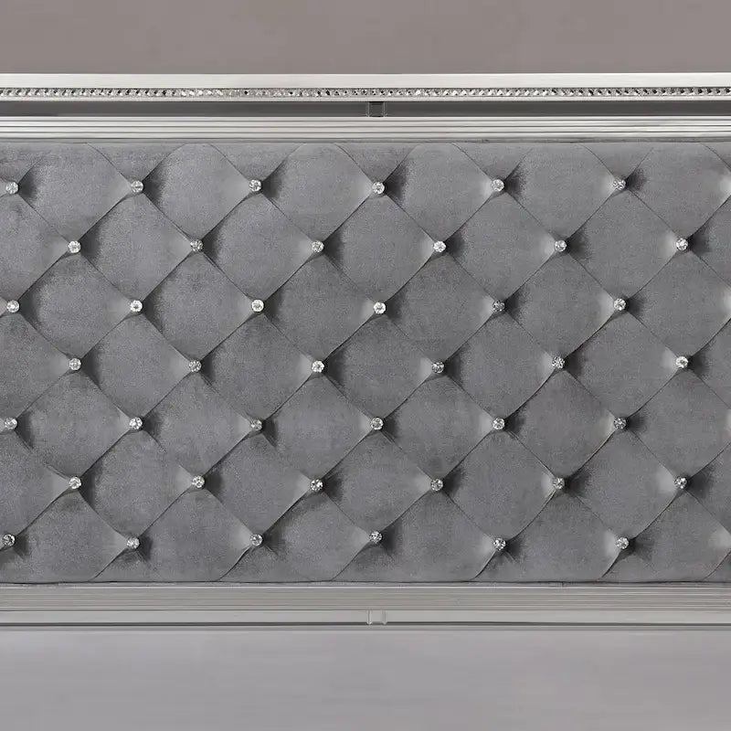 Letto a pannelli imbottito in tessuto argentato Seleena Glam con bottoni capitonné