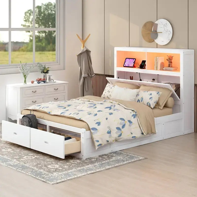 Letto a piattaforma idraulico matrimoniale in legno con LED e stazione di ricarica