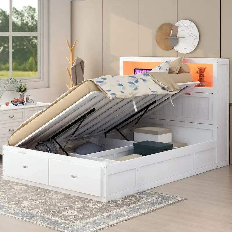 Letto a piattaforma idraulico matrimoniale in legno con LED e stazione di ricarica