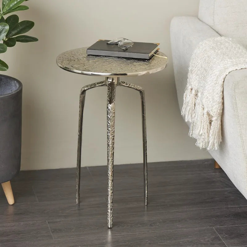 Tavolino d'appoggio/laterale stretto geometrico in metallo e alluminio con texture - Argento, Oro o Grigio